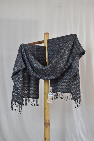 Silk Wool Almora Patterned Stole | Black